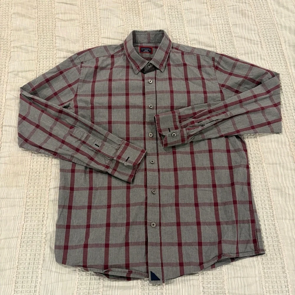 UNTUCKit Men’s Slim Fit Plaid Button Down Shirt Gray Burgundy‎ Large